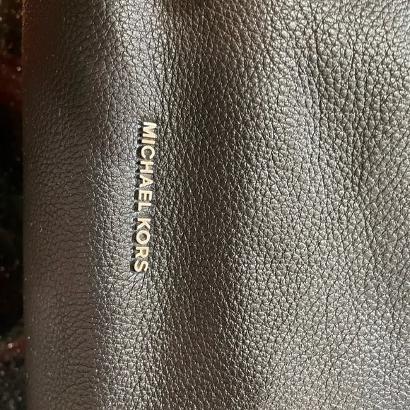 Michael Kors black soft leather hobo handbag - Picture 5 of 15